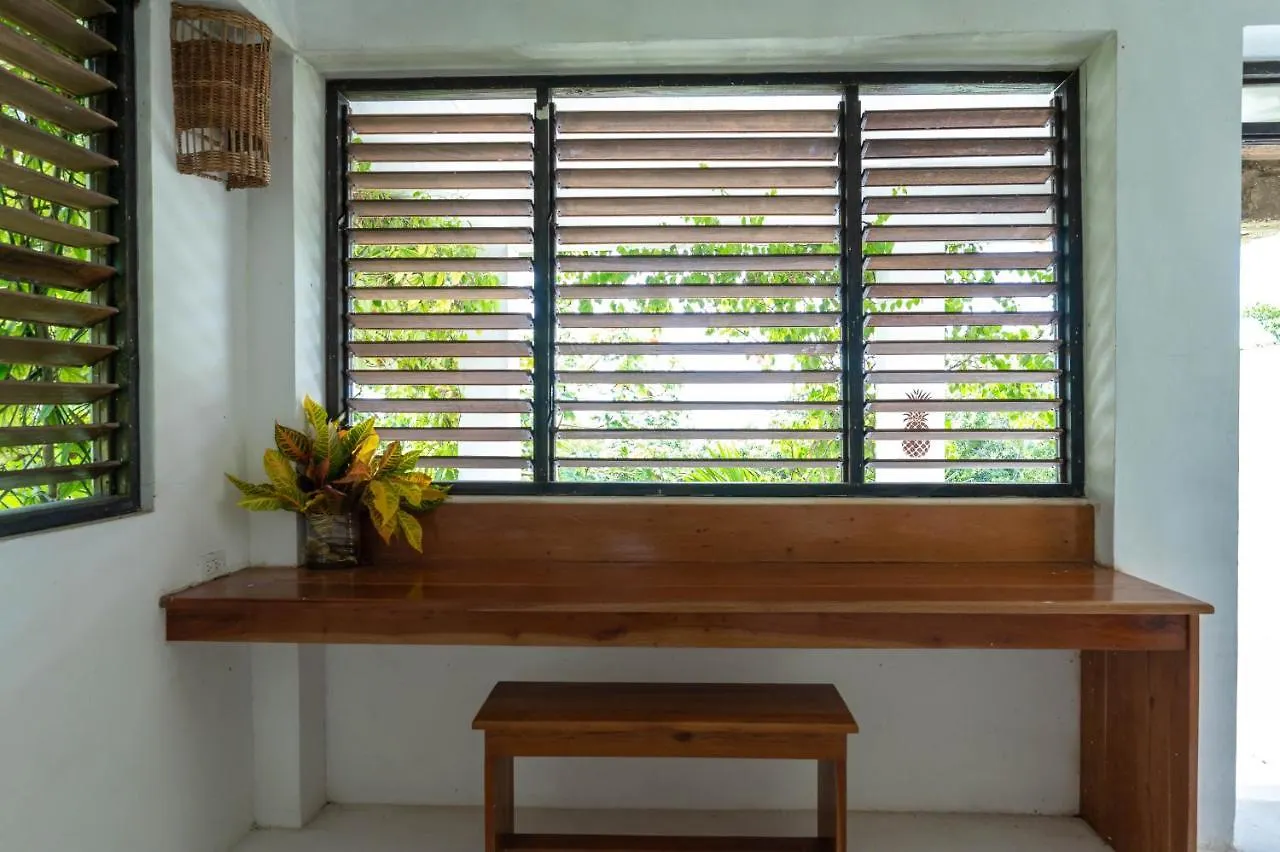 Apartment Coyaba 1 Bedroom Unit - Embrace Tranquility In The Hanover Countryside Orange Bay