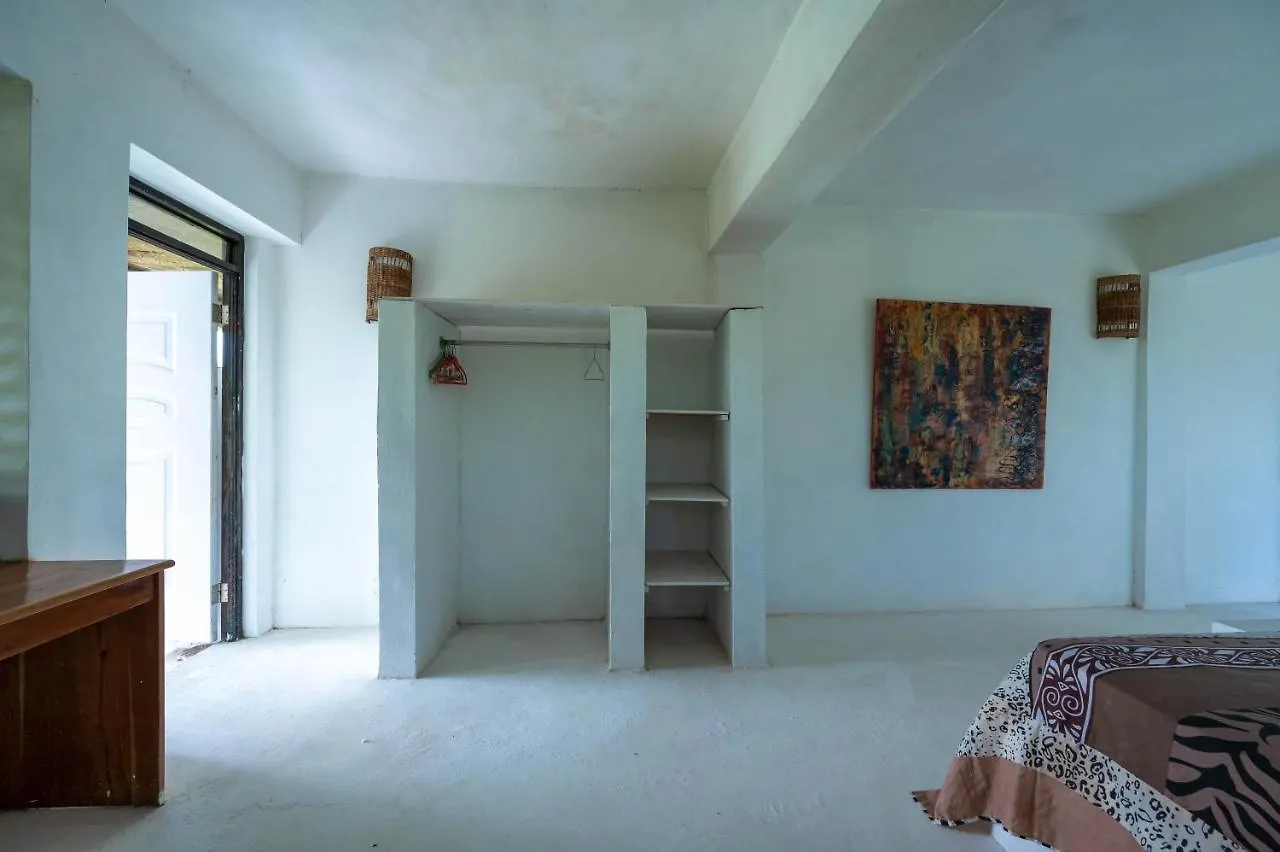 Coyaba 1 Bedroom Unit - Embrace Tranquility In The Hanover Countryside Orange Bay Apartment
