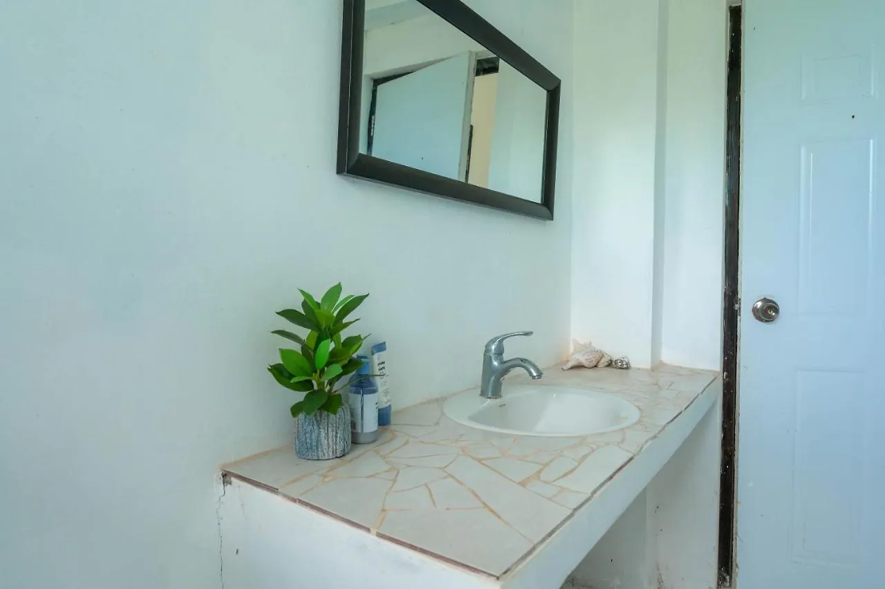 Coyaba 1 Bedroom Unit - Embrace Tranquility In The Hanover Countryside Orange Bay Apartment